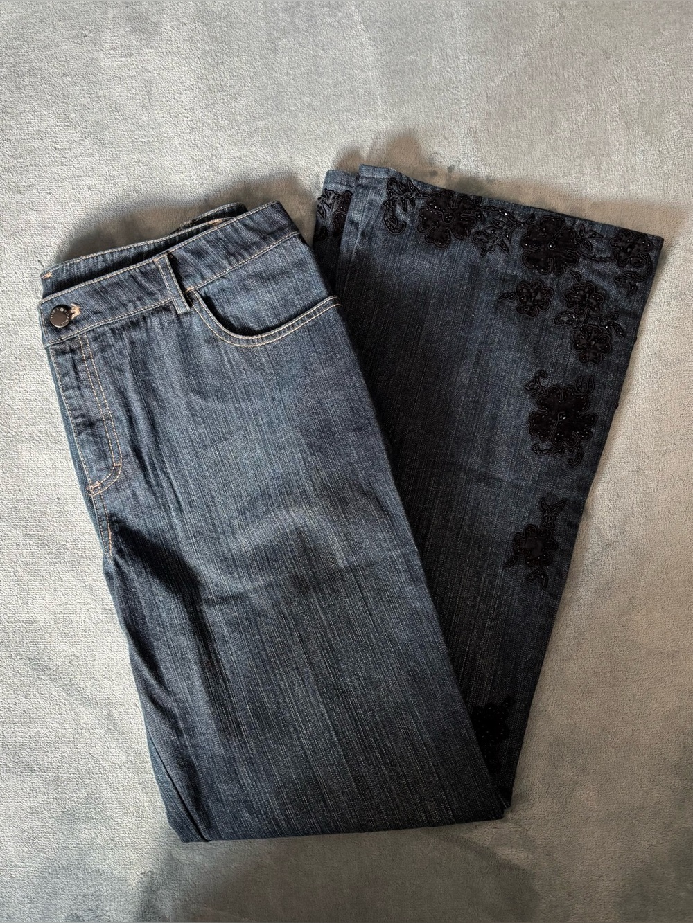 Dana Buchman Y2k Women’s Embroidered Flare Jeans Sz 12